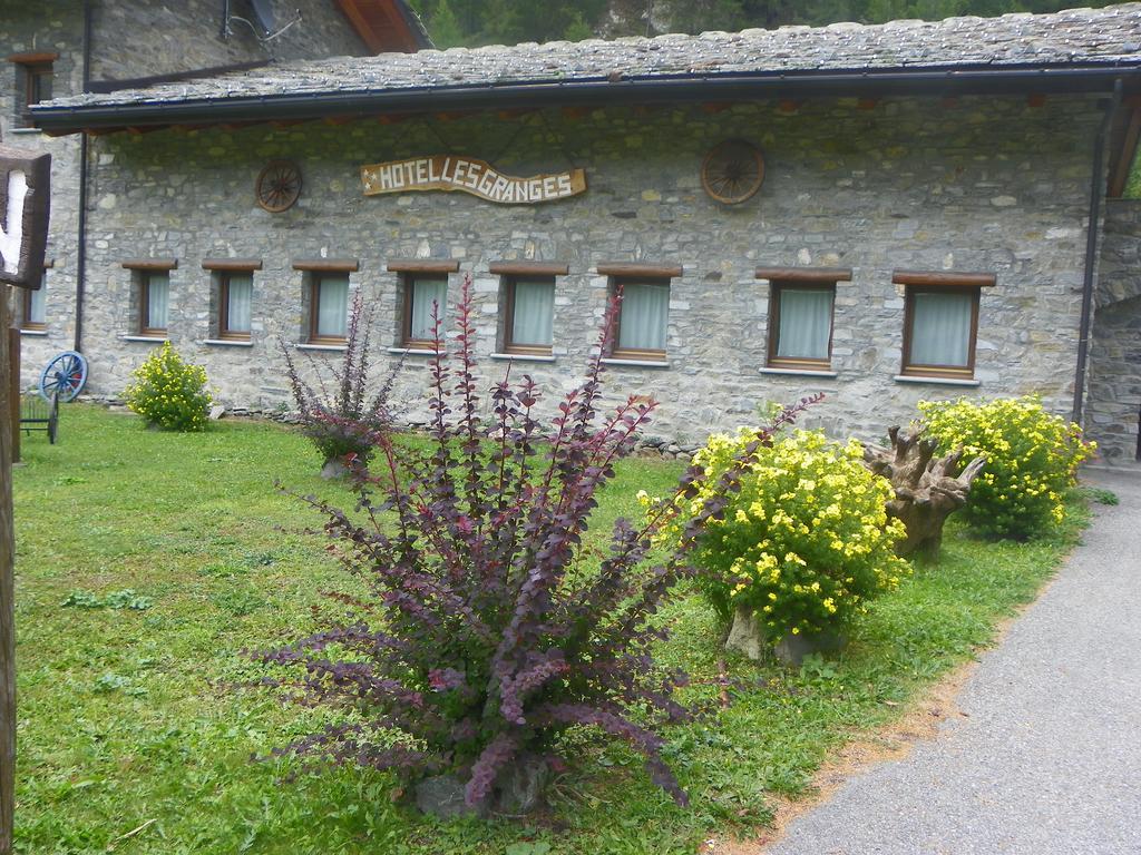 Hotel Les Granges La Thuile Kültér fotó
